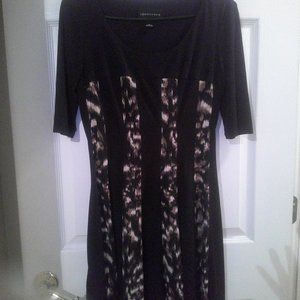 Connected apparel Size 6 dress black with vertical animal print stripes